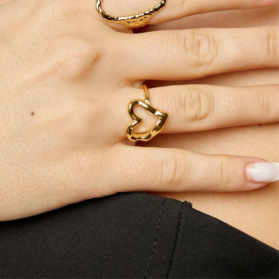 Hollow Gloria Ring