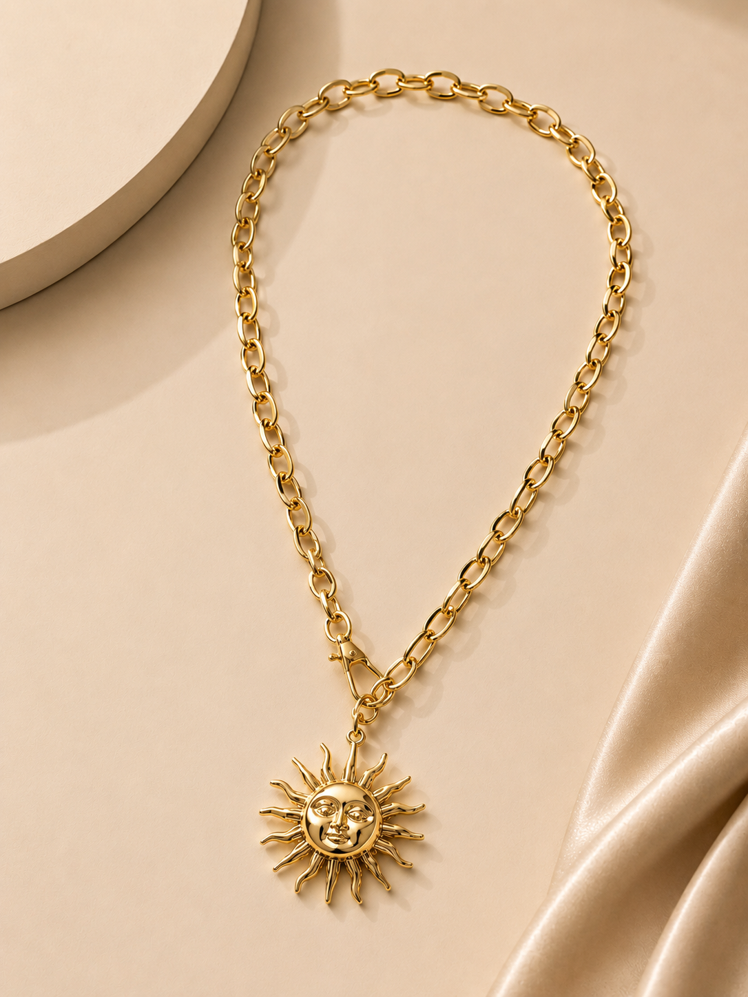 Stella Necklace