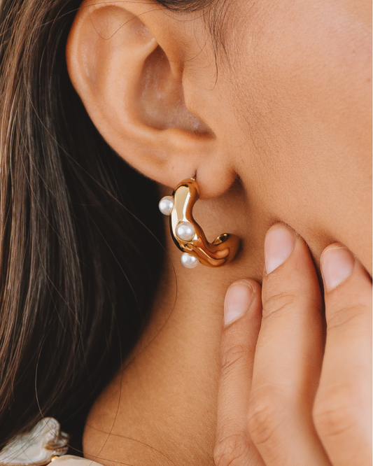 Mila Hoops