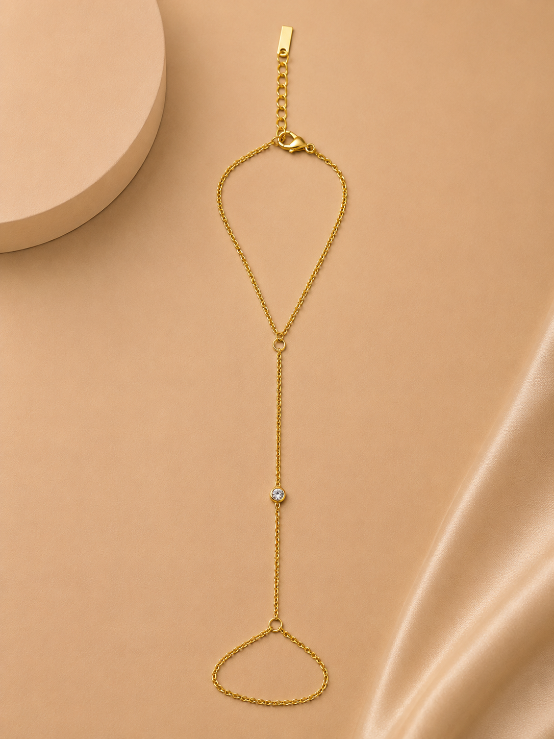 Isa Hand Chain