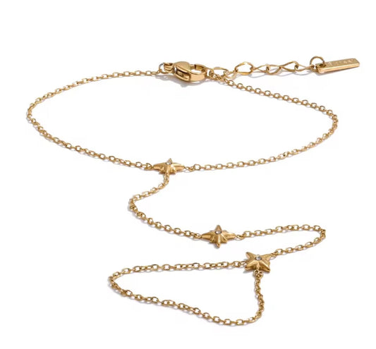 Sandra Hand Chain