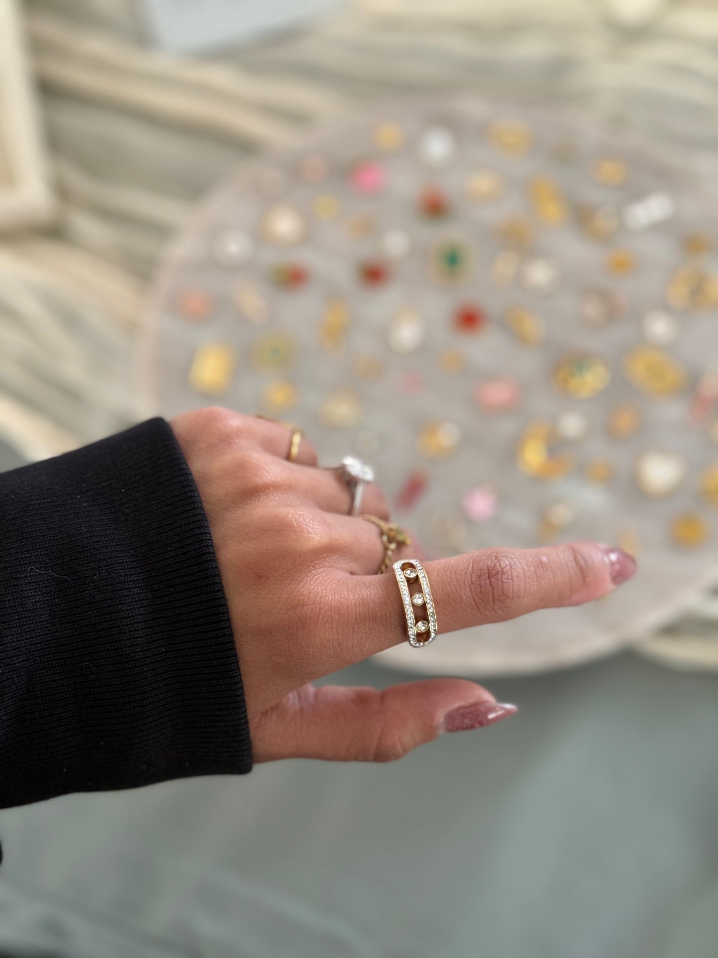 Amelia Ring