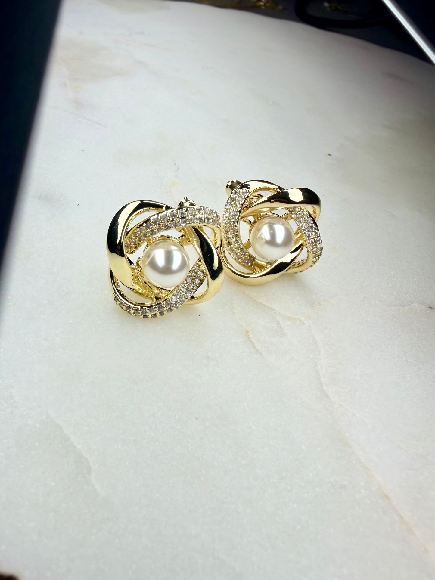 Vale Earrings