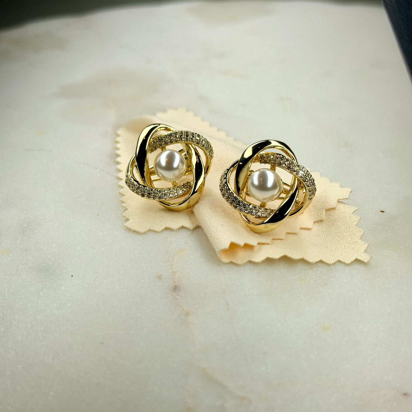 Vale Earrings