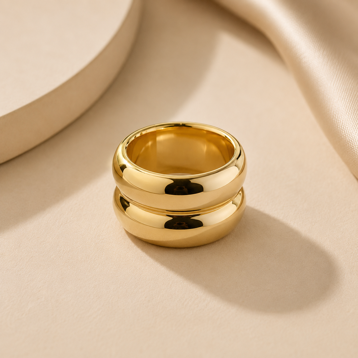 Adela Ring