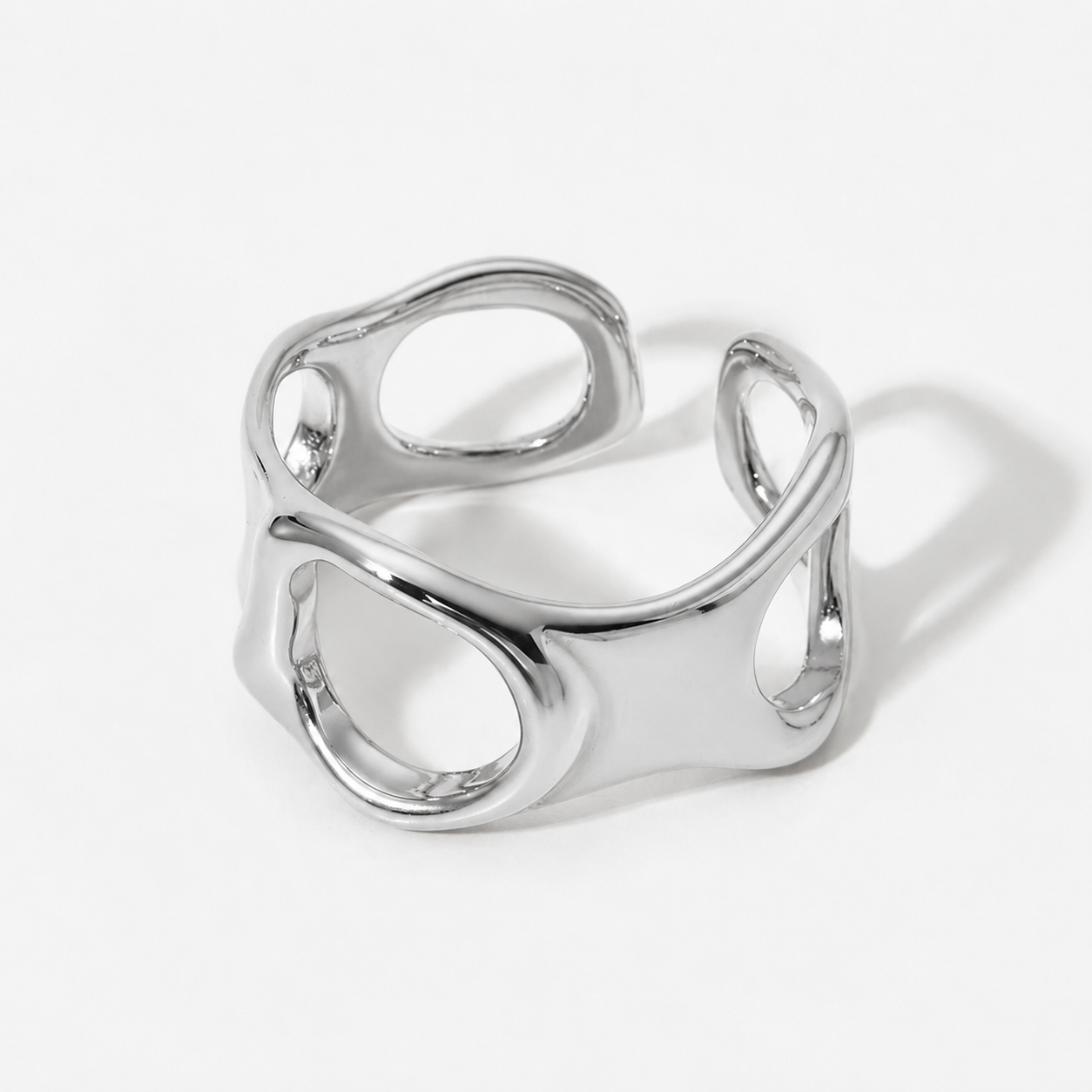 Mia Ring