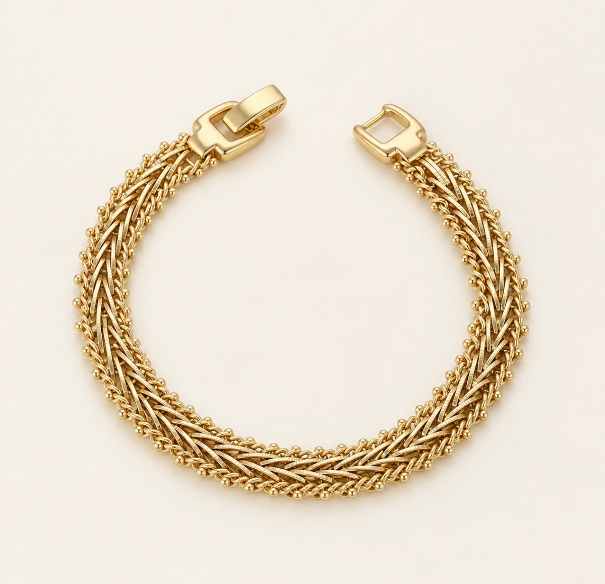 Elegant Emilia Bracelet
