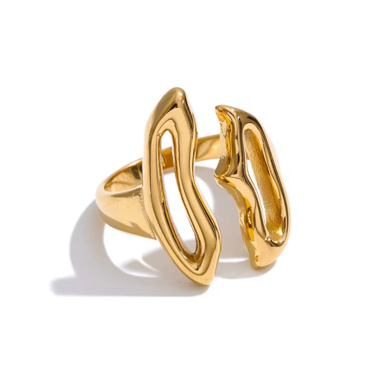 Kiss Ring