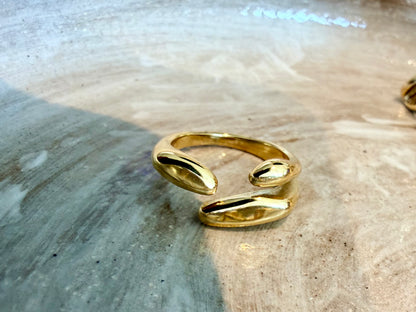Tryanna Ring