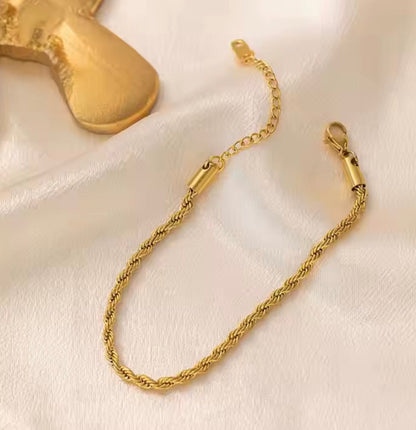 Twisted Bracelet