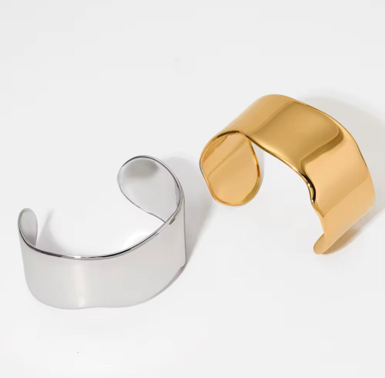 Dania Bangle