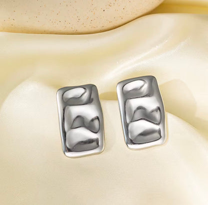 Moni Earrings