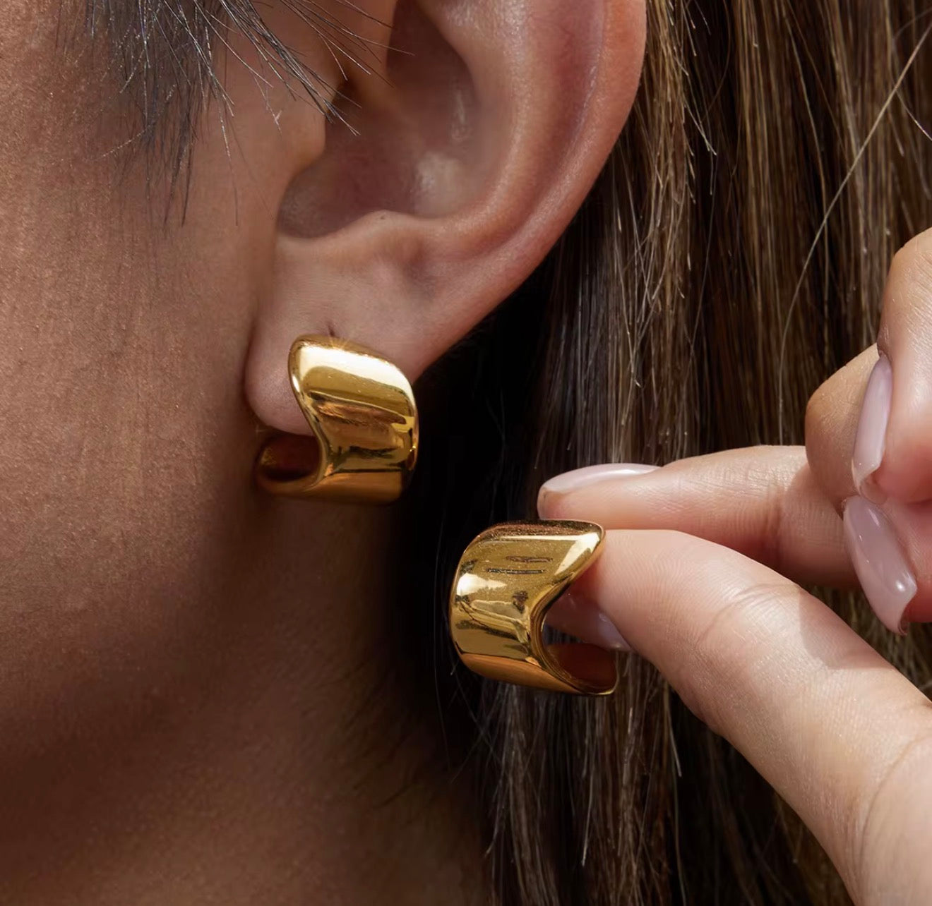 Nidia Earrings