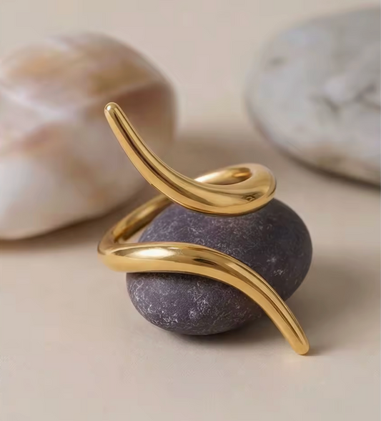 Tania Ring