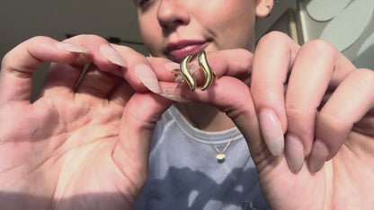 Wavy Ring